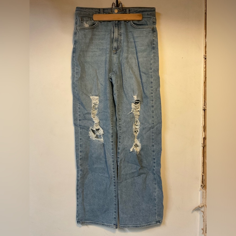 Women’s high-rise straight leg jean